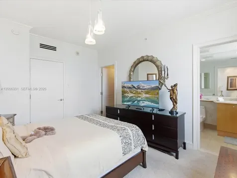 17875 Collins Avenue Sunny Isles Beach FL 33160