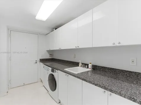 17875 Collins Avenue Sunny Isles Beach FL 33160