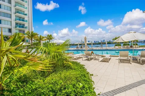 1000 West Avenue Miami Beach FL 33139