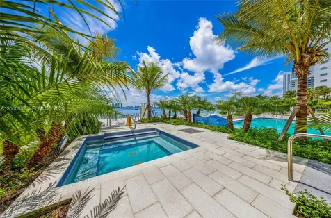 1000 West Avenue Miami Beach FL 33139