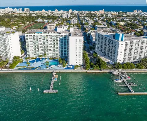 1000 West Avenue Miami Beach FL 33139
