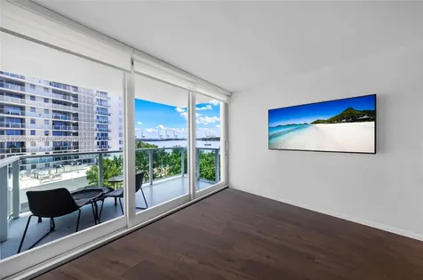 1000 West Avenue Miami Beach FL 33139