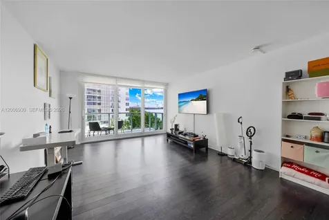 1000 West Avenue Miami Beach FL 33139