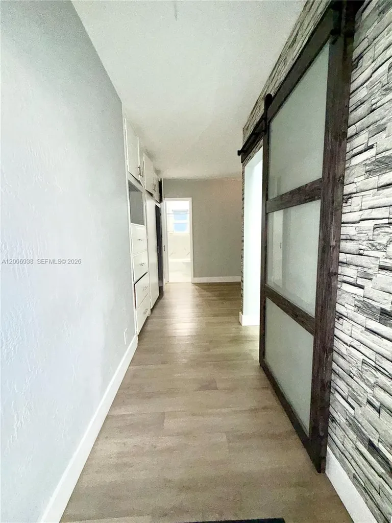1815 Mckinley Street Hollywood FL 33020