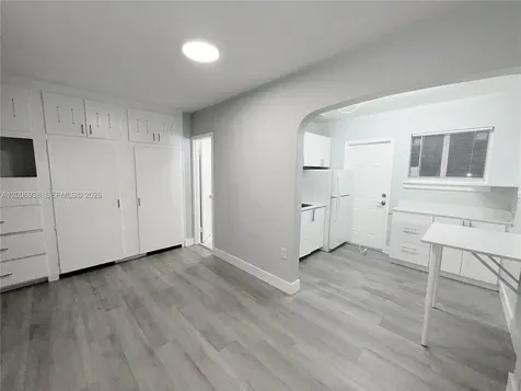 1815 Mckinley Street Hollywood FL 33020