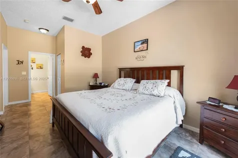 595 SE 30th Drive Homestead FL 33033