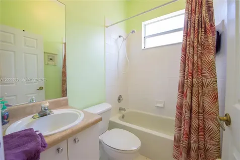 595 SE 30th Drive Homestead FL 33033