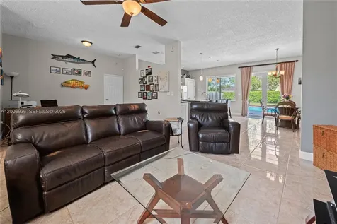 595 SE 30th Drive Homestead FL 33033