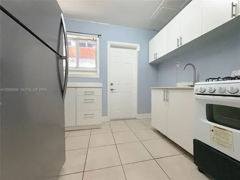1815 Mckinley Street Hollywood FL 33020