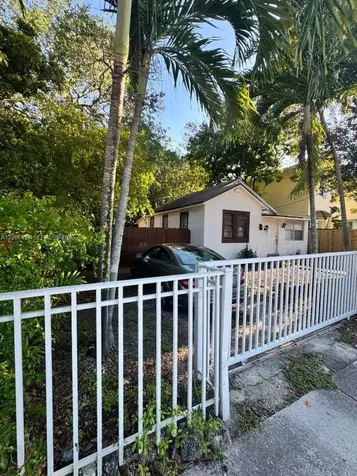 18 NW 57th Street Miami FL 33127