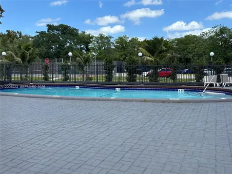 8060 Fairview Drive Tamarac FL 33321