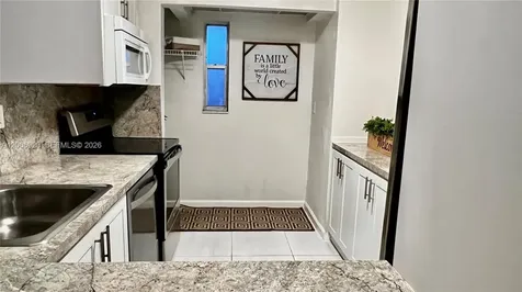 8060 Fairview Drive Tamarac FL 33321