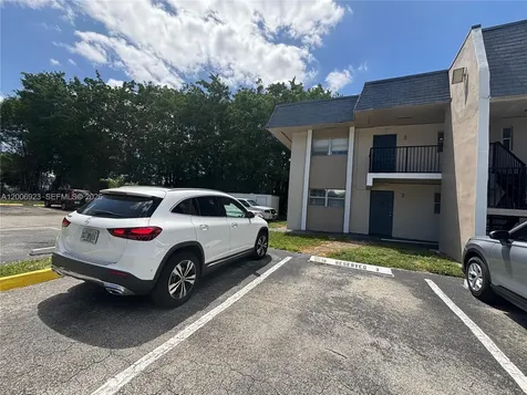 8060 Fairview Drive Tamarac FL 33321
