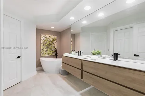 3370 Hidden Bay Drive Aventura FL 33180