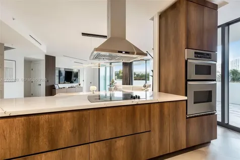 3370 Hidden Bay Drive Aventura FL 33180