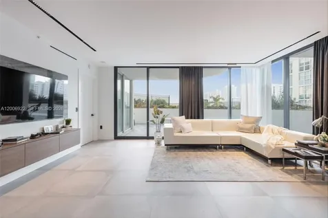 3370 Hidden Bay Drive Aventura FL 33180