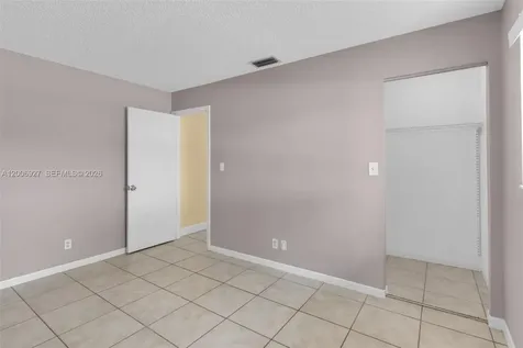 2950 NW 106th Avenue Sunrise FL 33322