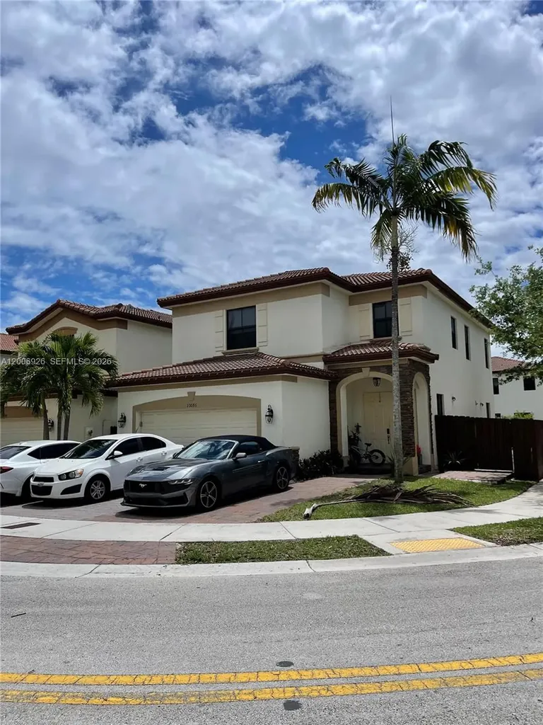 10086 NW 89th Terrace Doral FL 33178