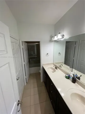 10086 NW 89th Terrace Doral FL 33178