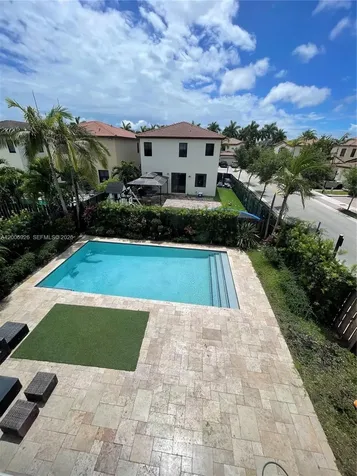 10086 NW 89th Terrace Doral FL 33178