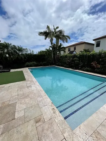 10086 NW 89th Terrace Doral FL 33178