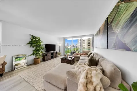 1000 West Avenue Miami Beach FL 33139