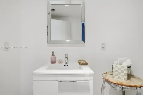 17301 Biscayne Boulevard North Miami Beach FL 33160