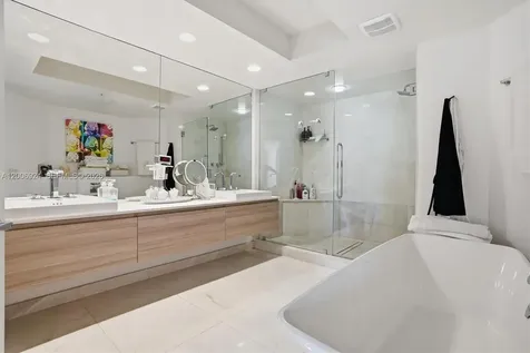 17301 Biscayne Boulevard North Miami Beach FL 33160