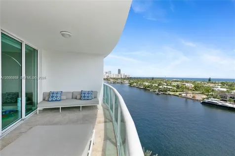 20201 E Country Club Drive Aventura FL 33180