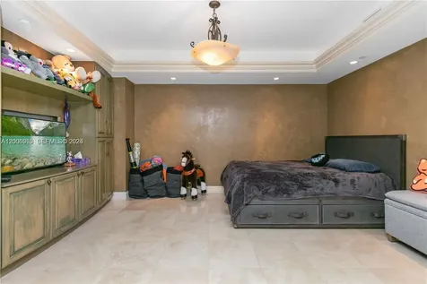 20201 E Country Club Drive Aventura FL 33180