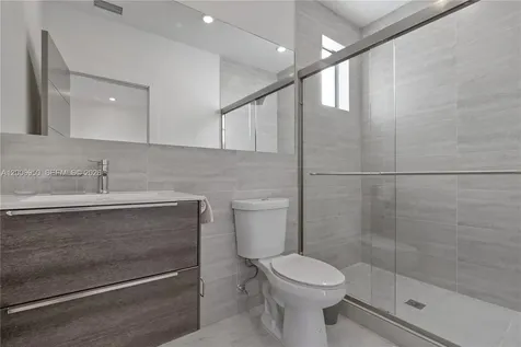 2889 SW 33rd Avenue Miami FL 33133