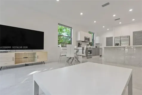 2889 SW 33rd Avenue Miami FL 33133
