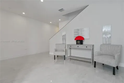 2889 SW 33rd Avenue Miami FL 33133