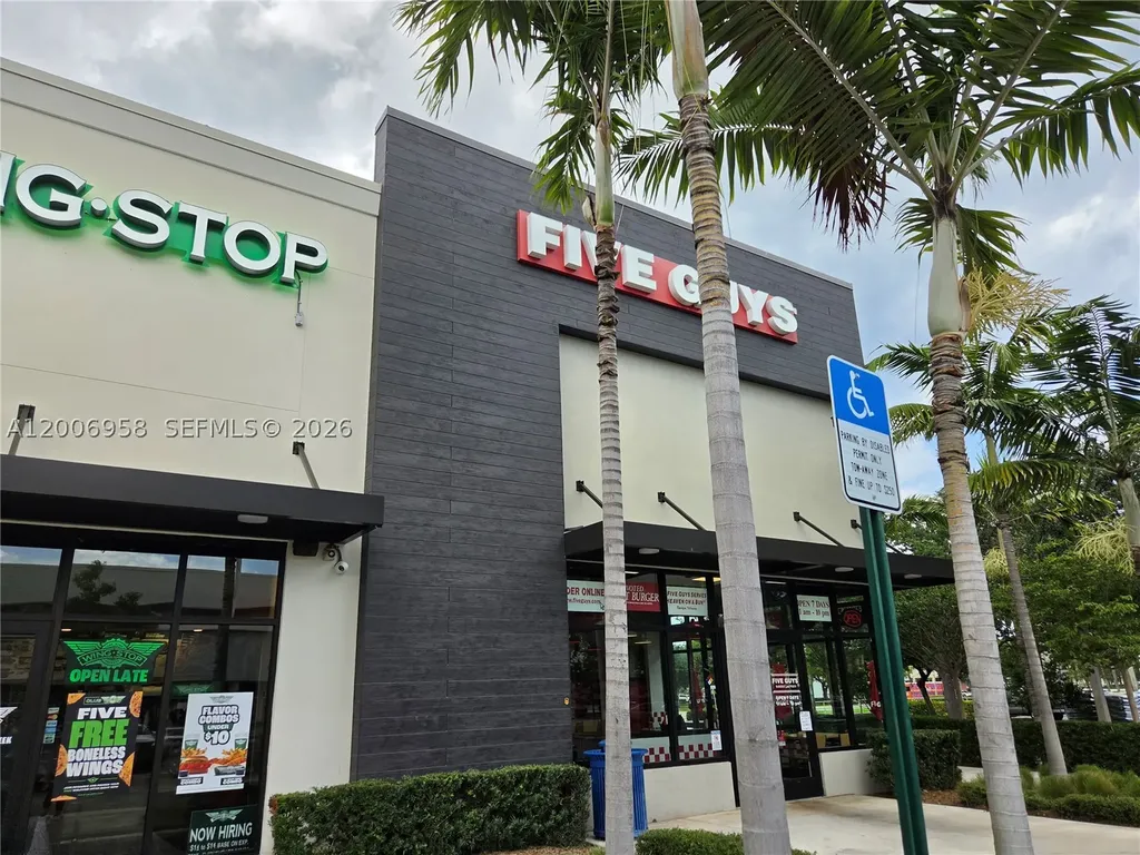 3421 NE 5th Avenue Pompano Beach FL 33064