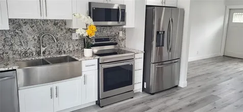 3421 NE 5th Avenue Pompano Beach FL 33064