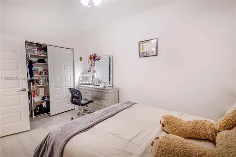 8805 NW 103rd Place Doral FL 33178