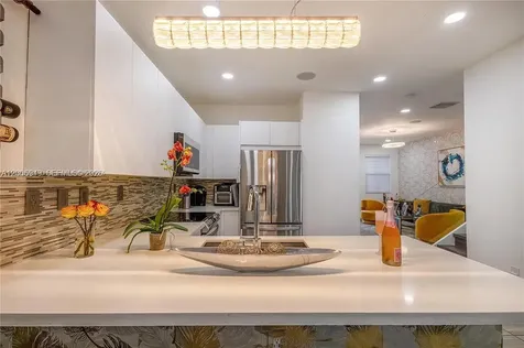 8805 NW 103rd Place Doral FL 33178