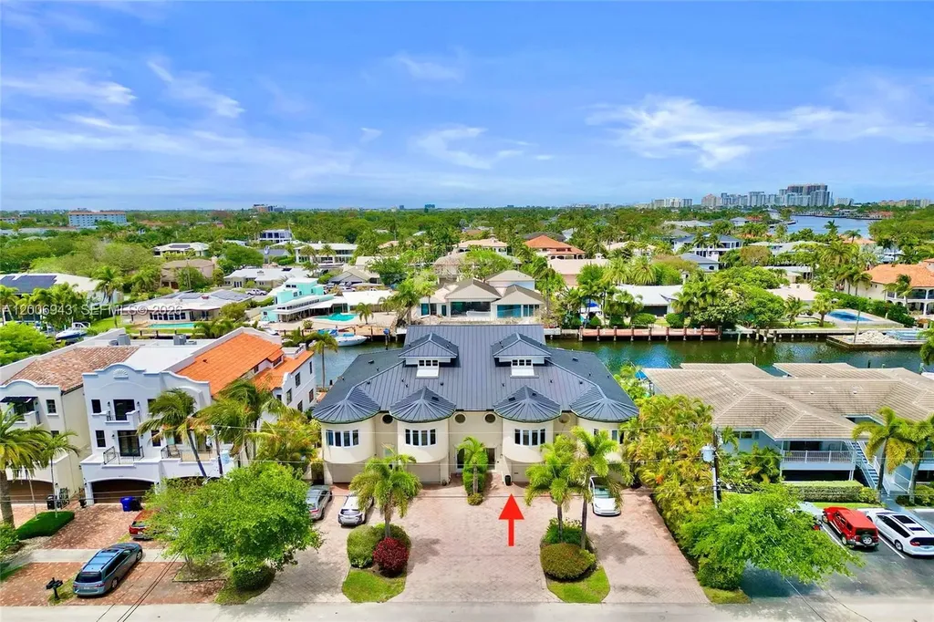 2739 NE 15th Street Fort Lauderdale FL 33304
