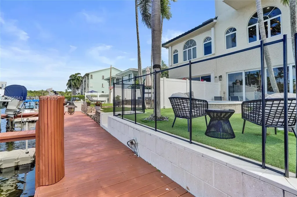2739 NE 15th Street Fort Lauderdale FL 33304