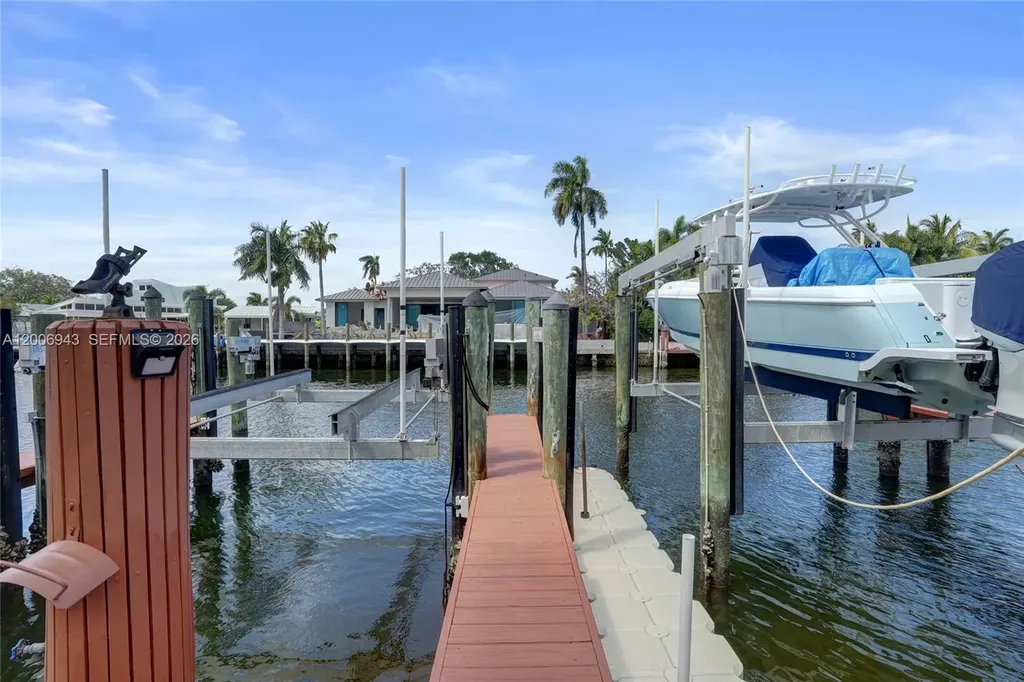 2739 NE 15th Street Fort Lauderdale FL 33304
