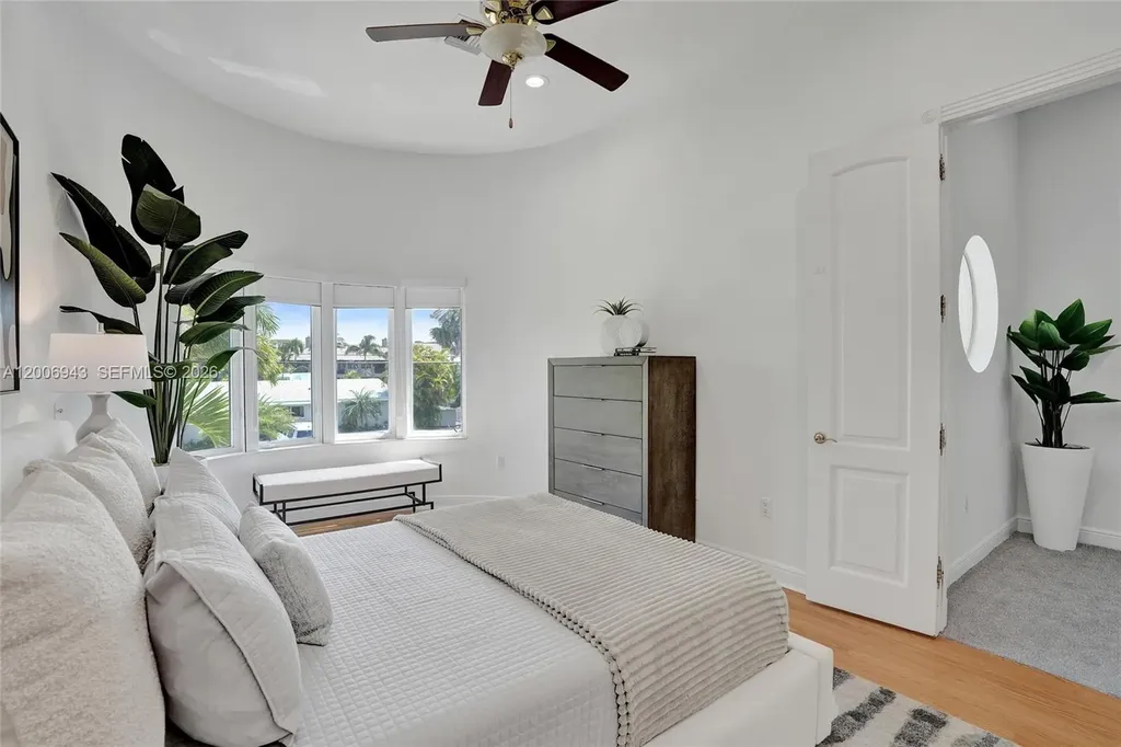 2739 NE 15th Street Fort Lauderdale FL 33304