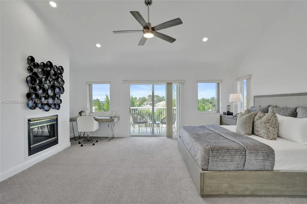 2739 NE 15th Street Fort Lauderdale FL 33304