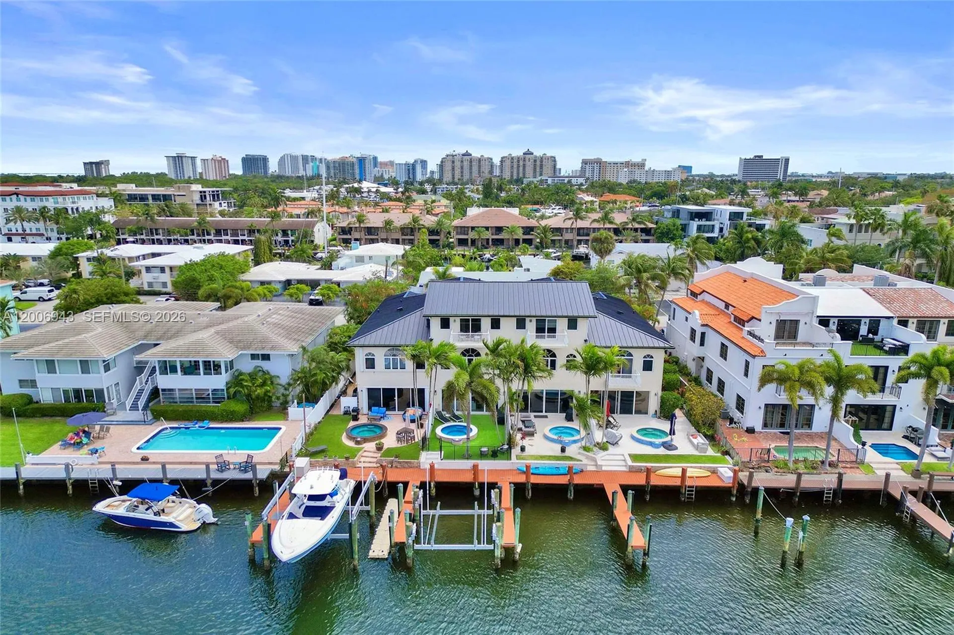 2739 NE 15th Street Fort Lauderdale FL 33304