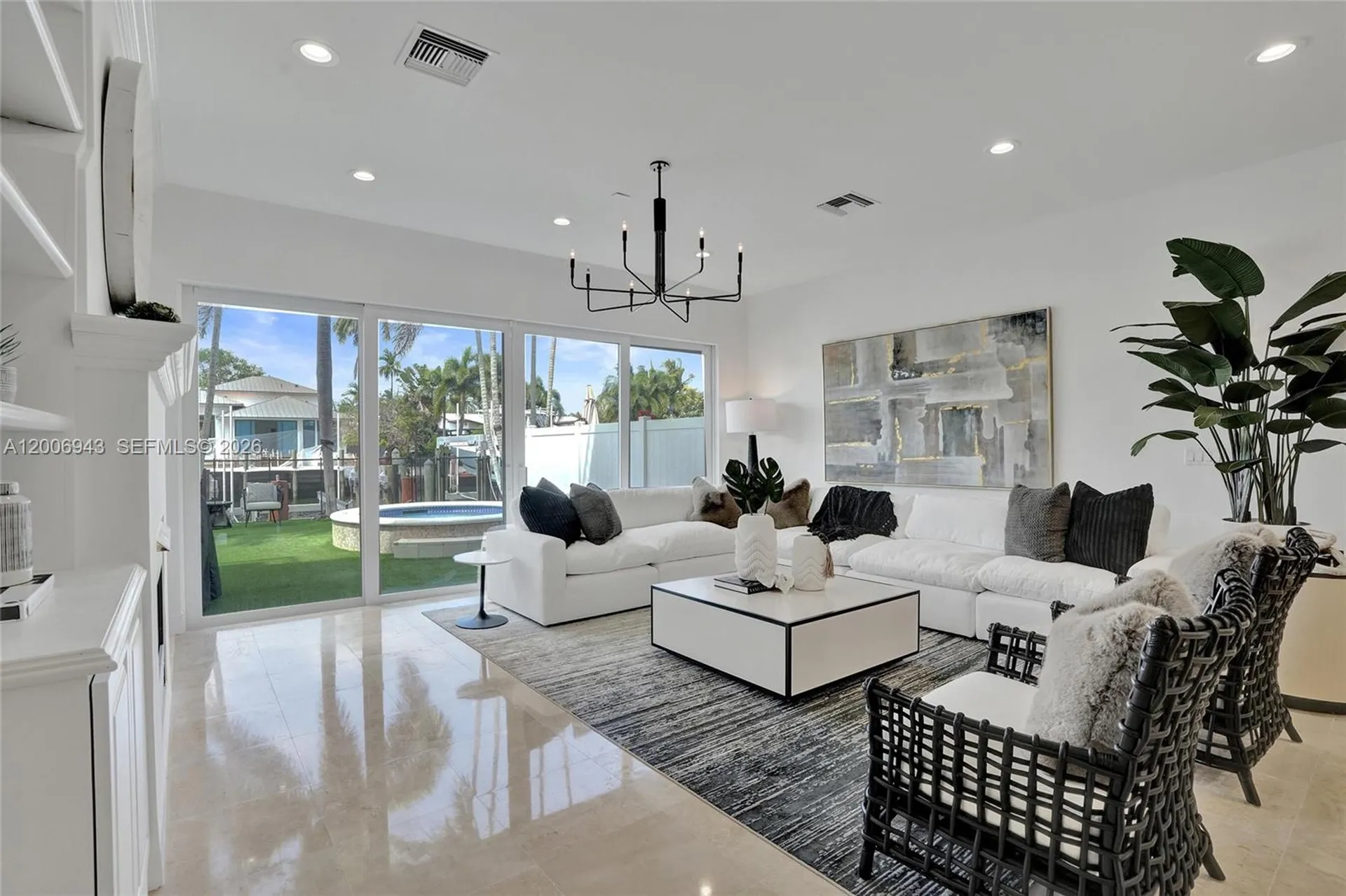 2739 NE 15th Street Fort Lauderdale FL 33304