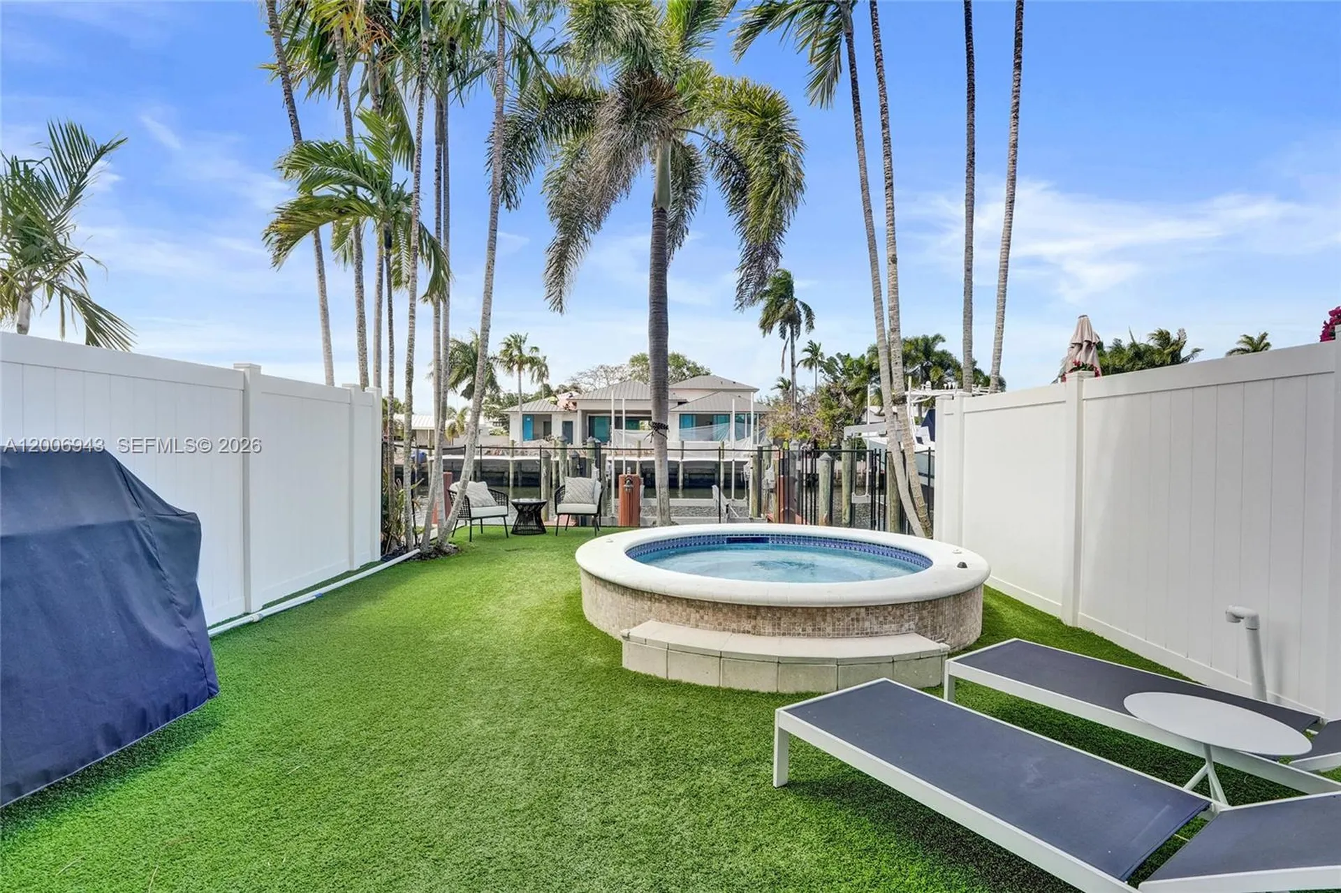 2739 NE 15th Street Fort Lauderdale FL 33304