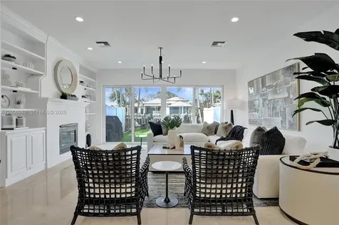 2739 NE 15th Street Fort Lauderdale FL 33304