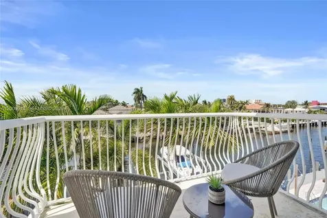 2739 NE 15th Street Fort Lauderdale FL 33304