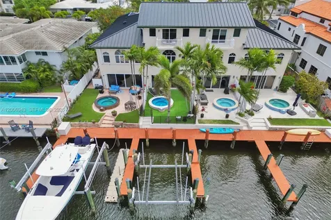 2739 NE 15th Street Fort Lauderdale FL 33304