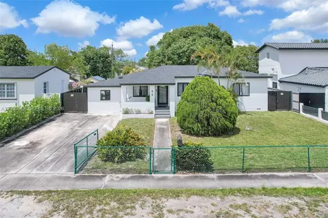 335 W 60th Street Hialeah FL 33012