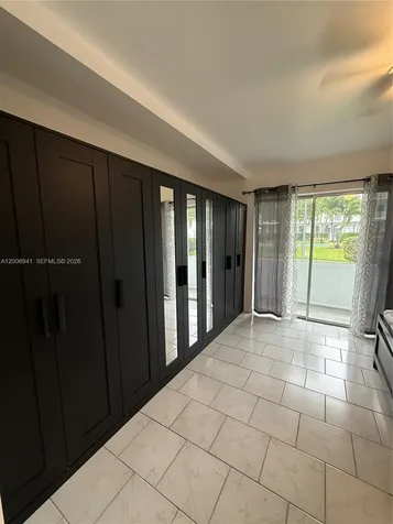 15610 NE 6th Avenue Miami FL 33162